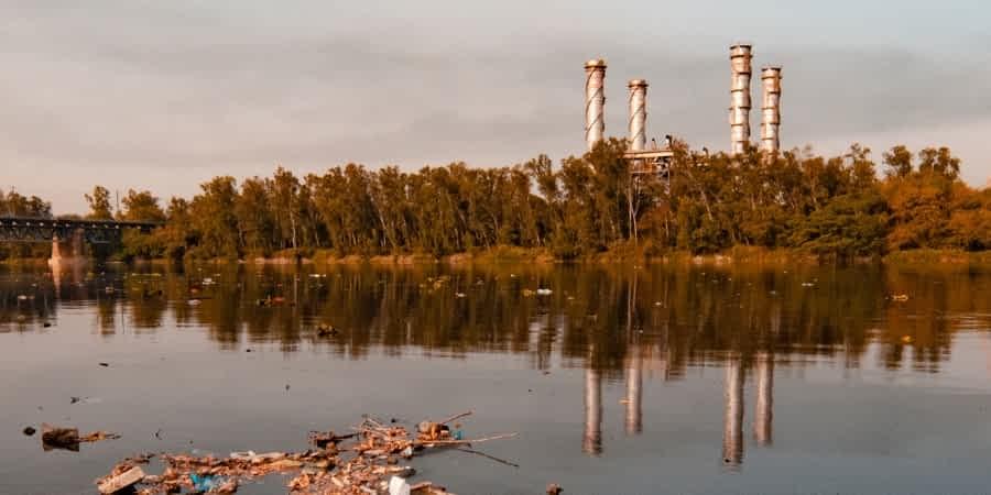 Industrial water filtration